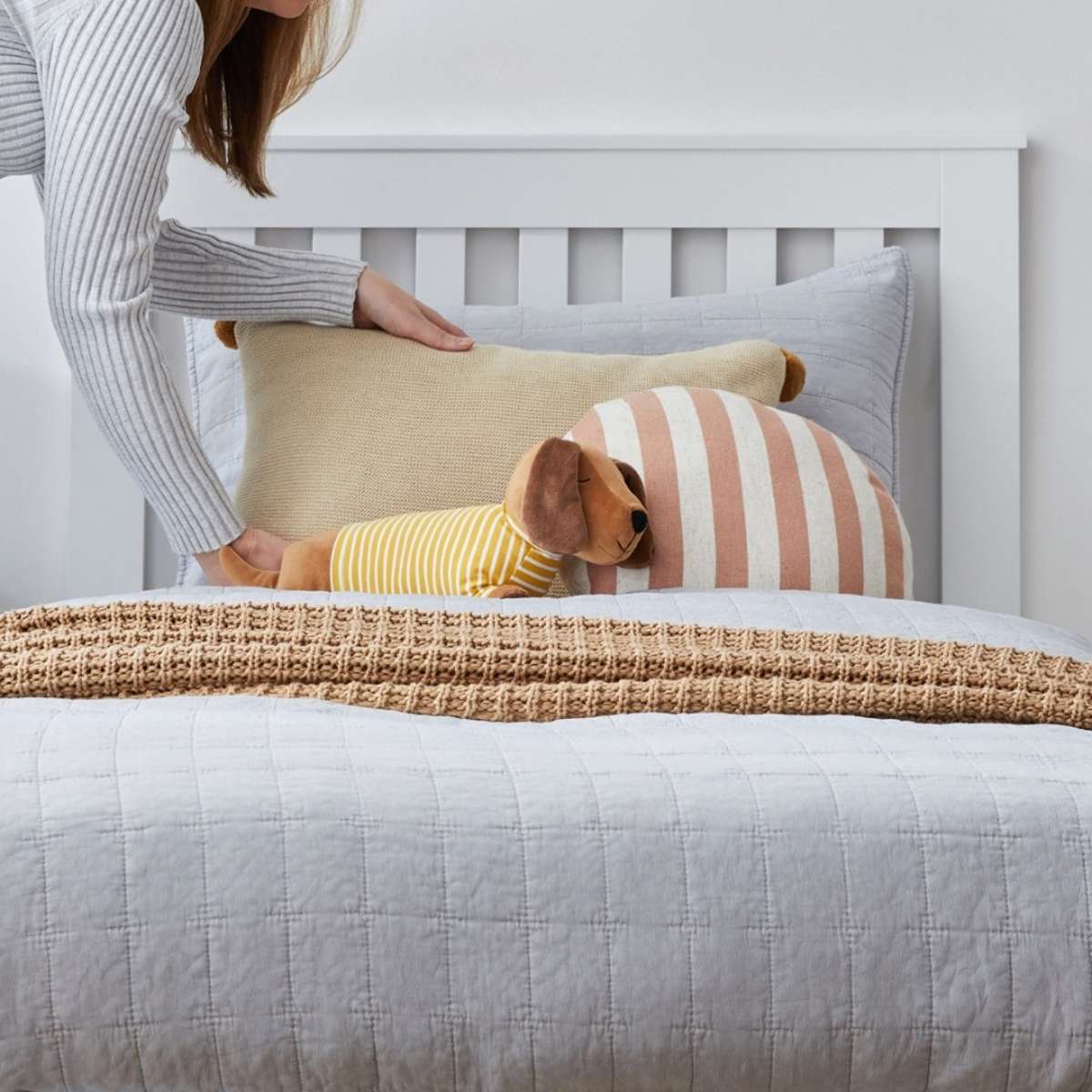 Hamptons Double Bed - White