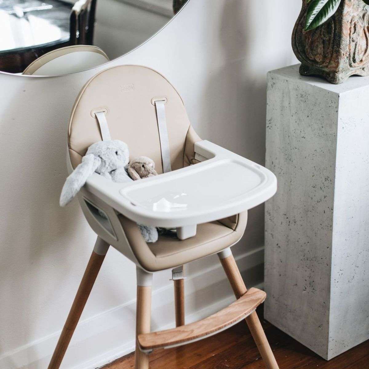 Aiden Highchair - Latte