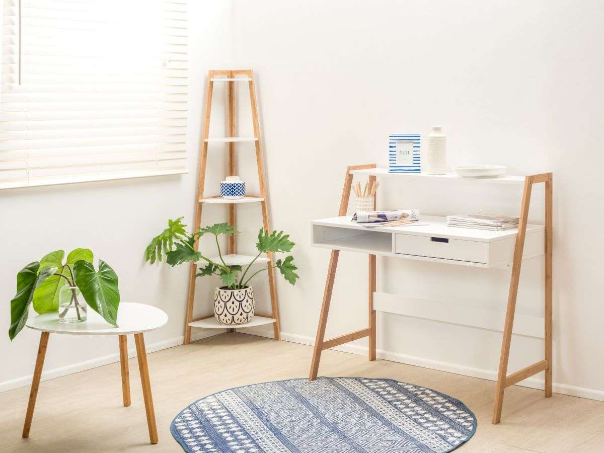 Maya Corner Shelves