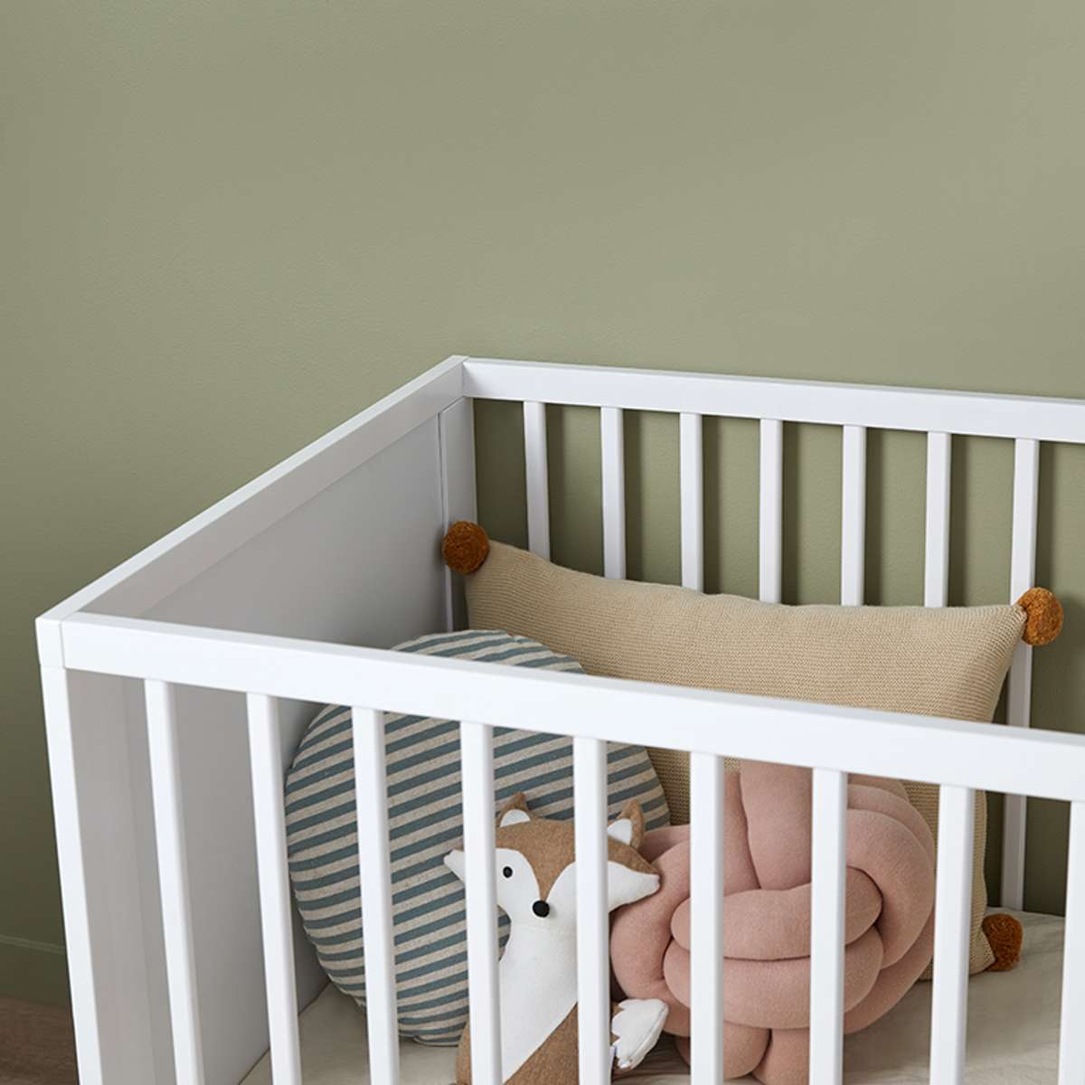Aspiring Cot In White - Baby Cots Online At Mocka