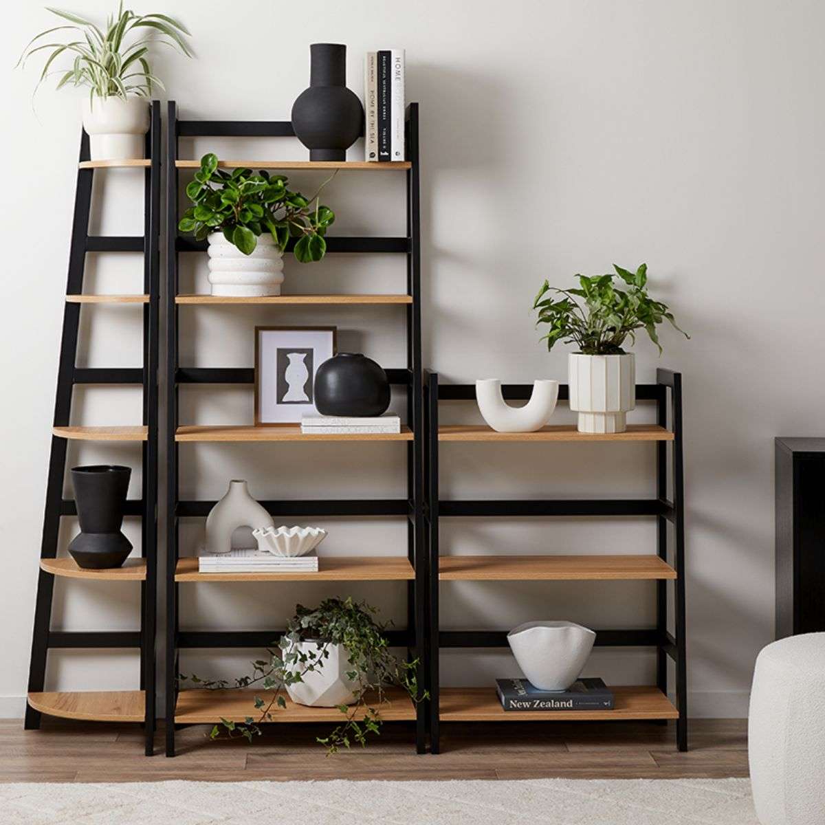 Porto Five Shelves - Black