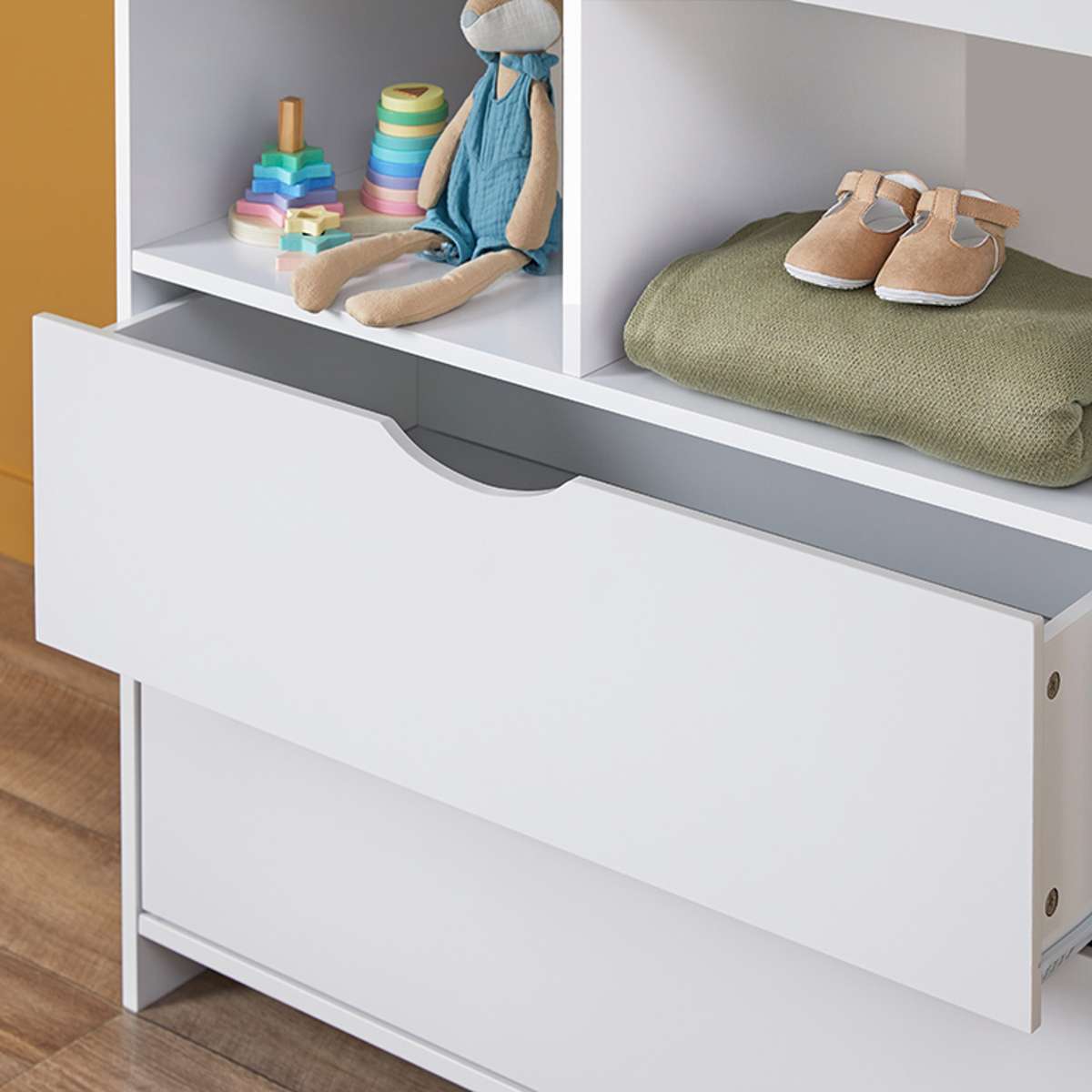 Brooklyn Change Table - White