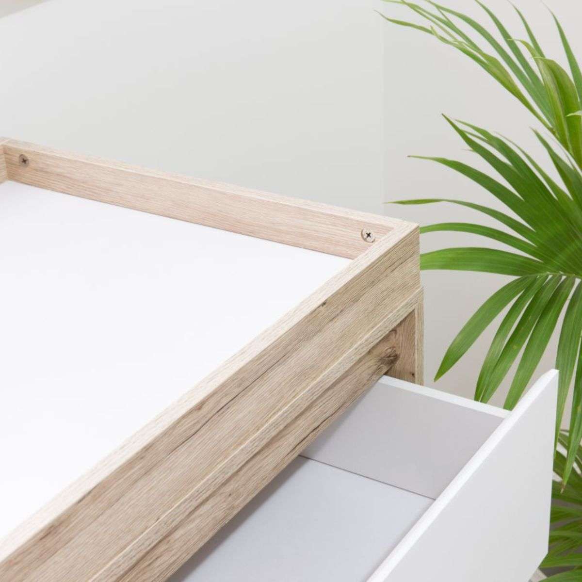 Jesse Three Piece Change Table Set