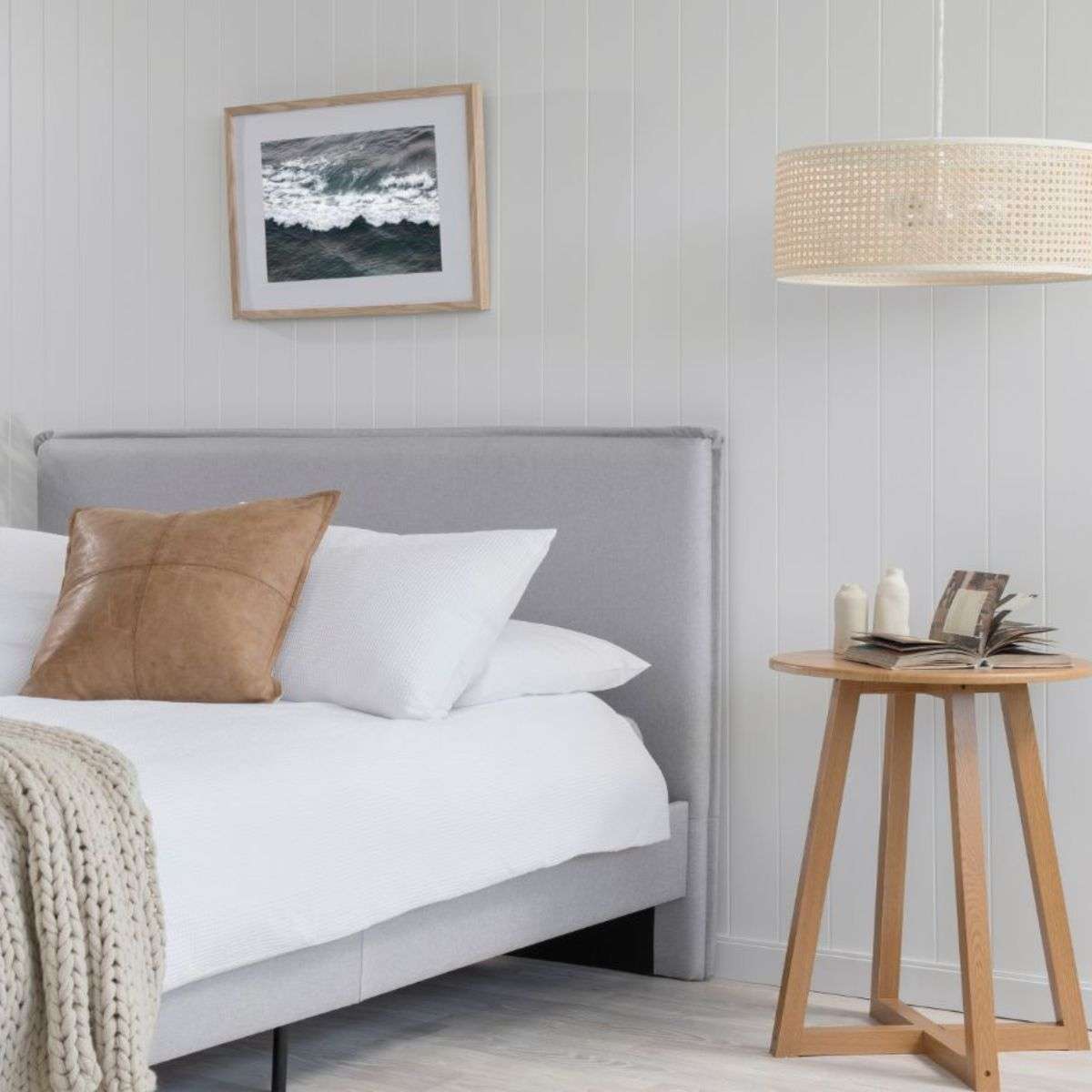 Peyton Queen Bed - Light Grey