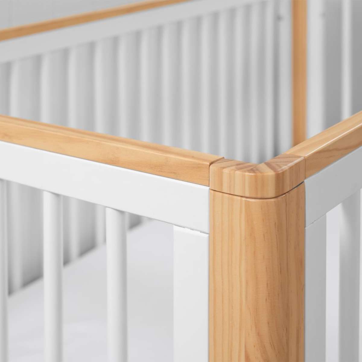 Tahoe Cot - White/Natural