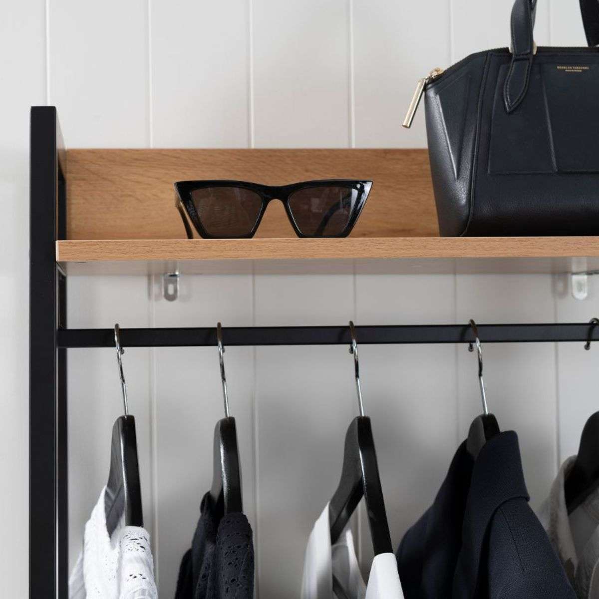 Porto Storage With Shelf - Black