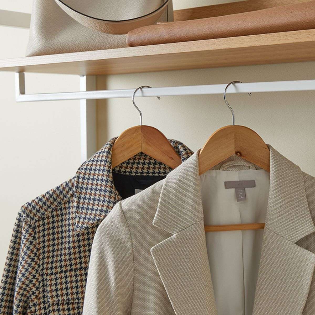 Porto Storage With Shelf - White