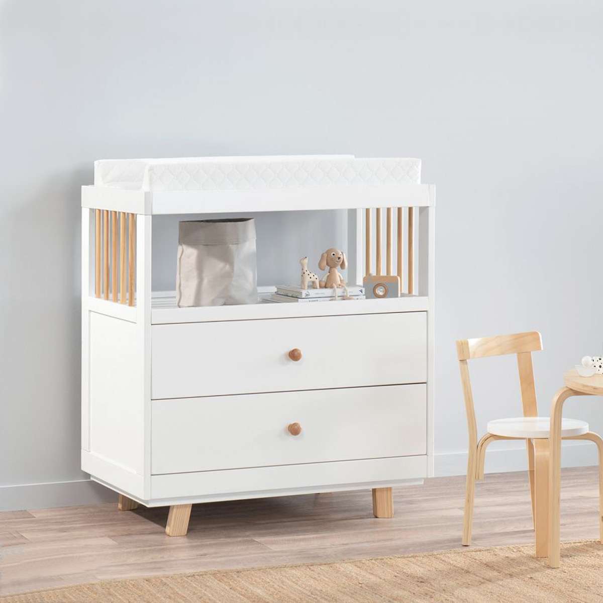 Aspen Change Table with Drawers - White/Natural