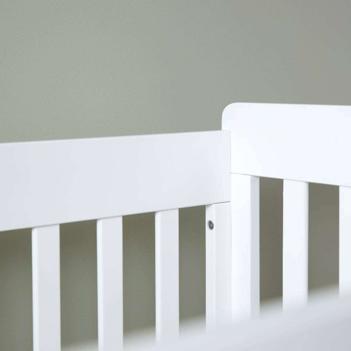 Elias Cot - White