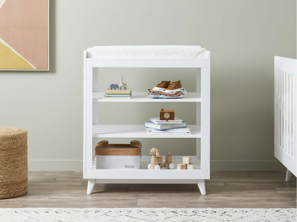 Elias Change Table - White