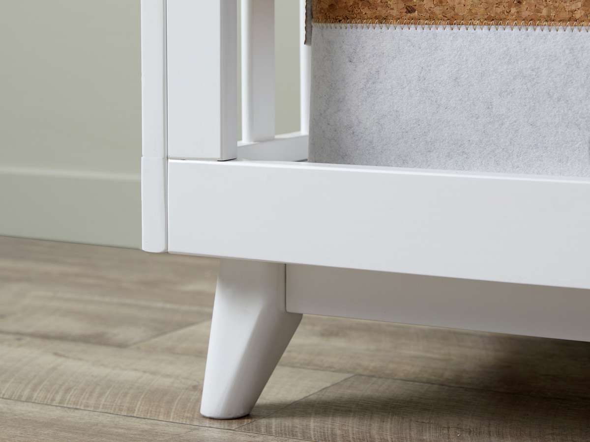 Elias Change Table - White