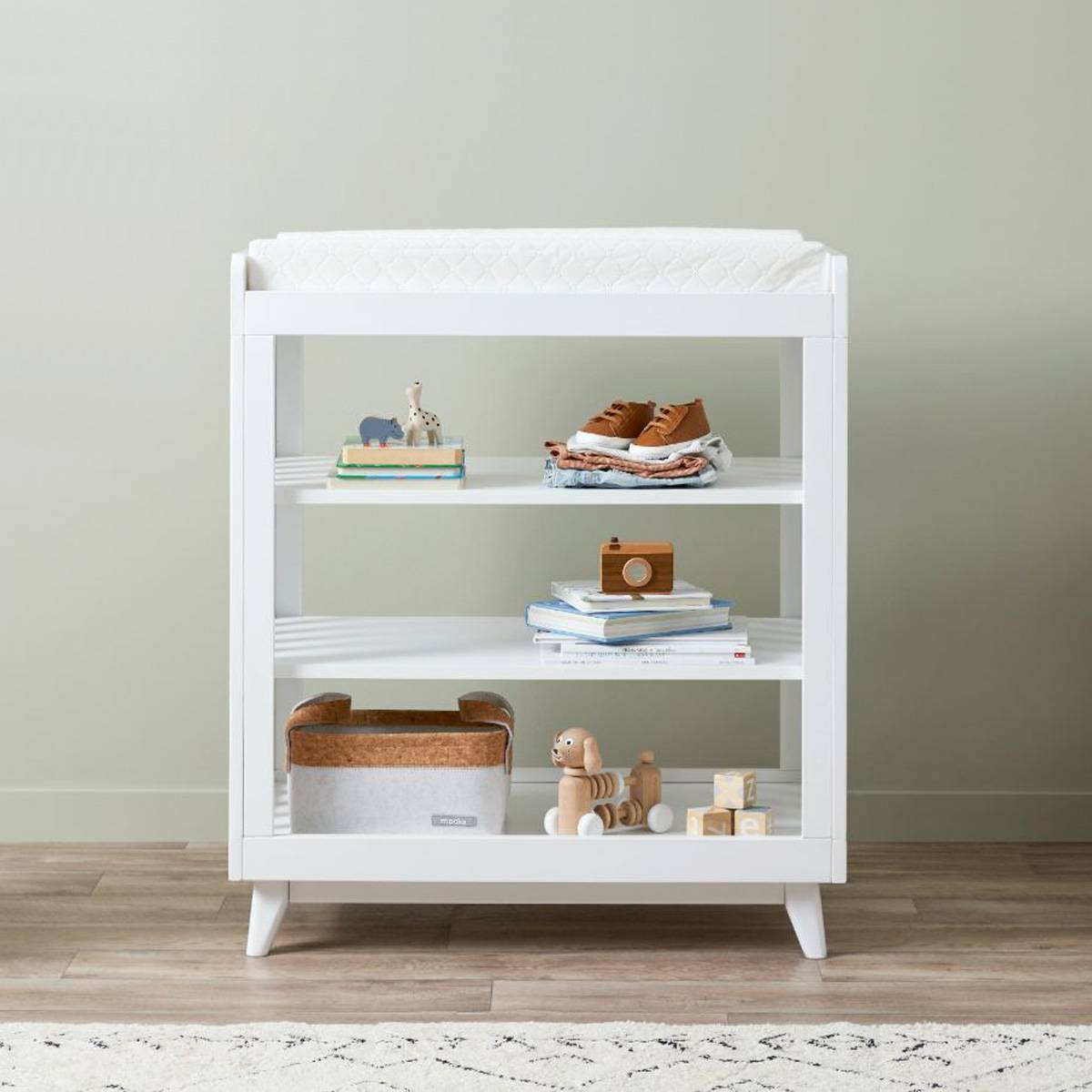 Elias Change Table - White