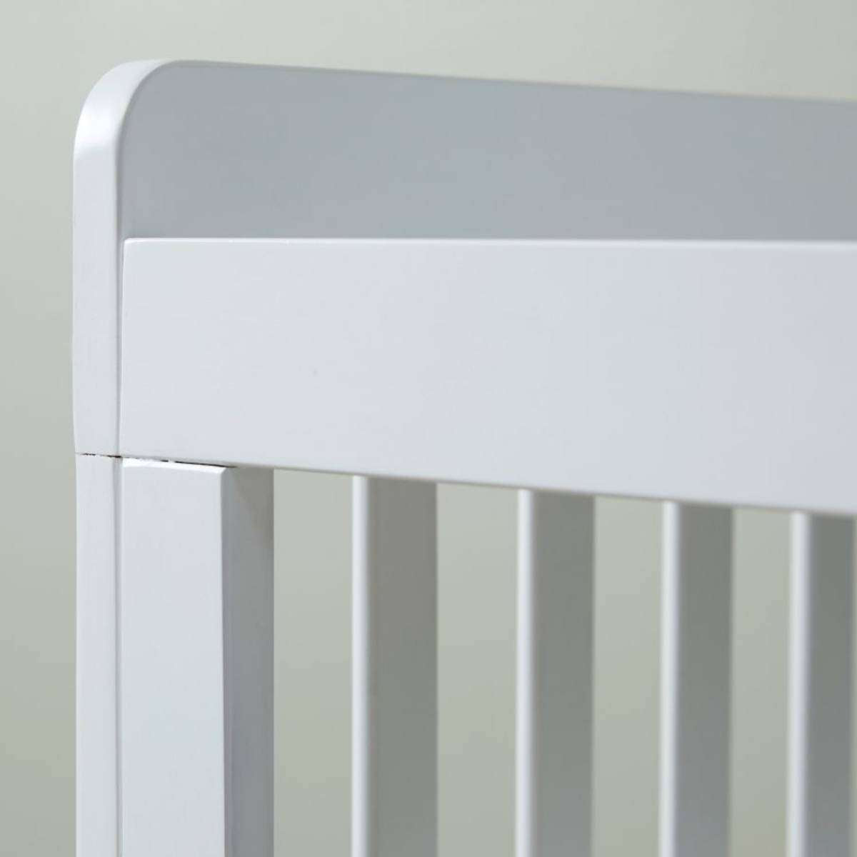 Elias Change Table - White