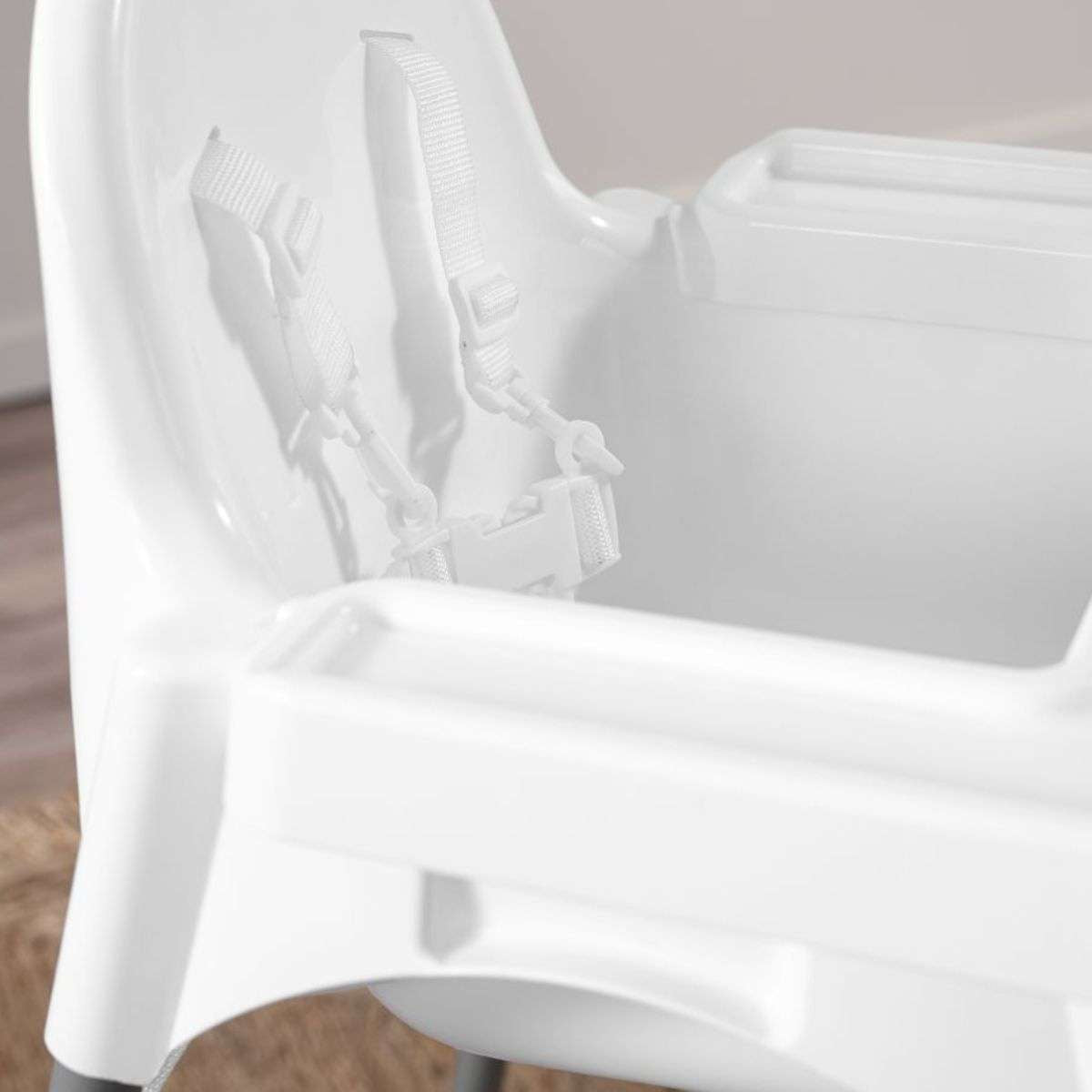 Essentials Highchair - White