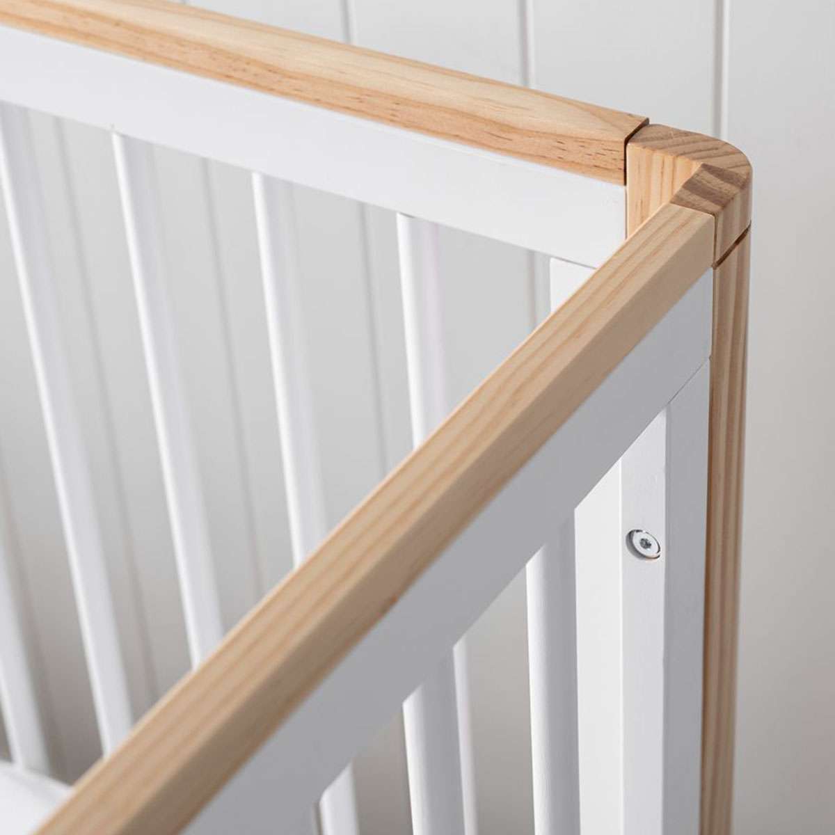 Tahoe Cot Toddler Bed Conversion - White