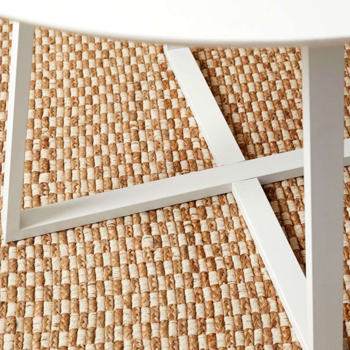 Zander 4 Seater Round Dining Table - White | Dining Furniture