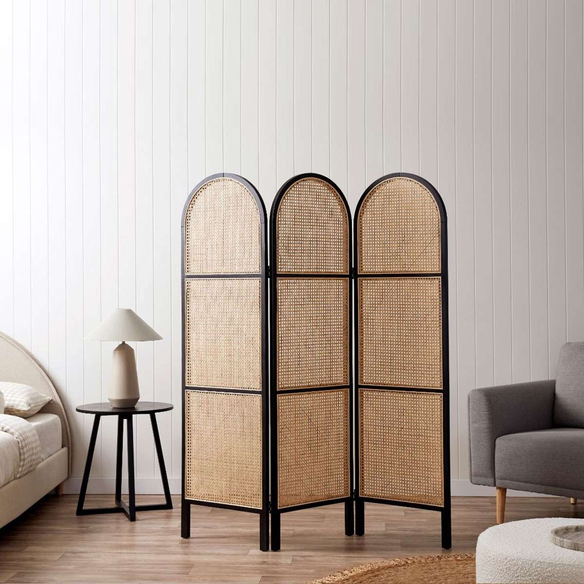 Southport Rattan Screen Divider - Black