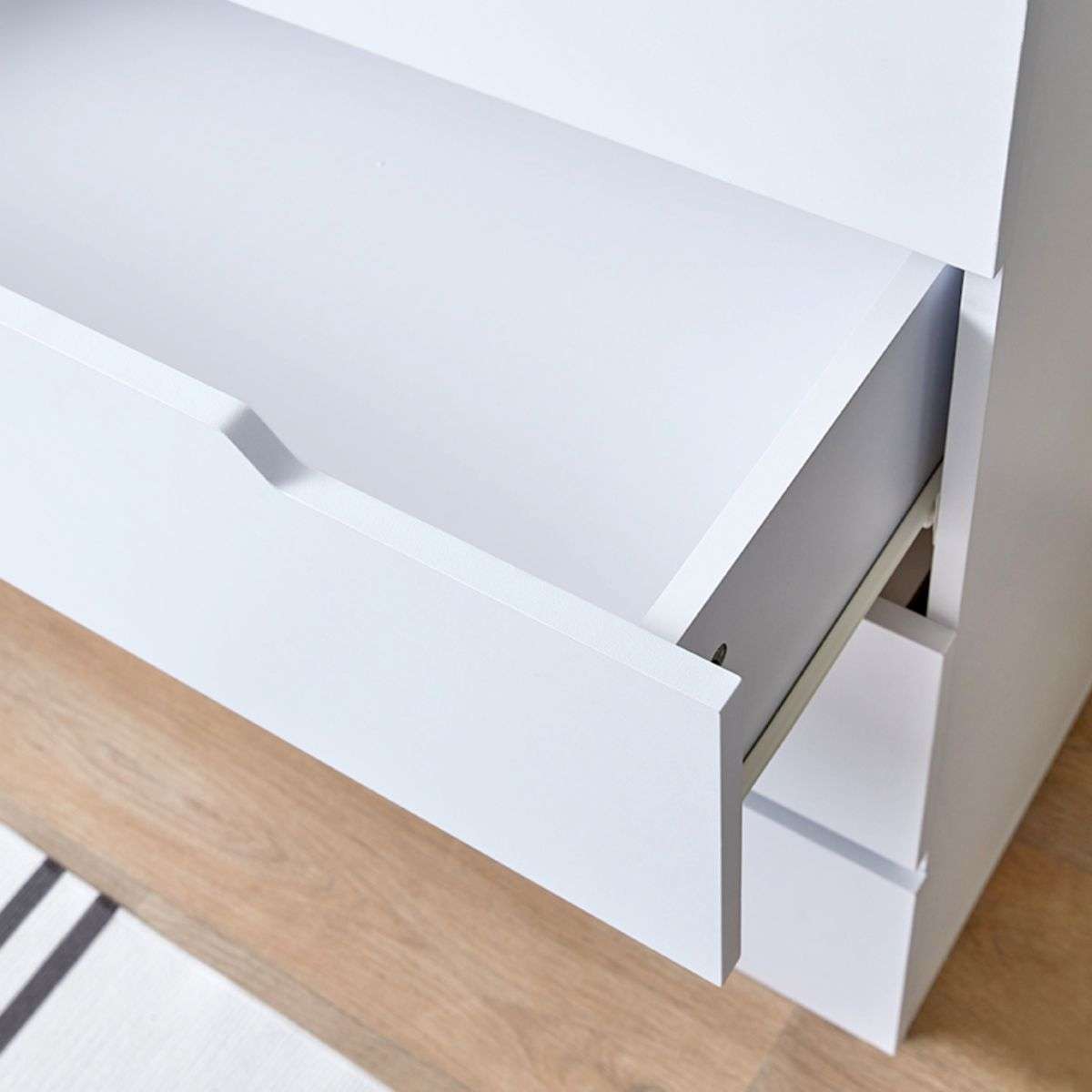 Zack Tallboy - White