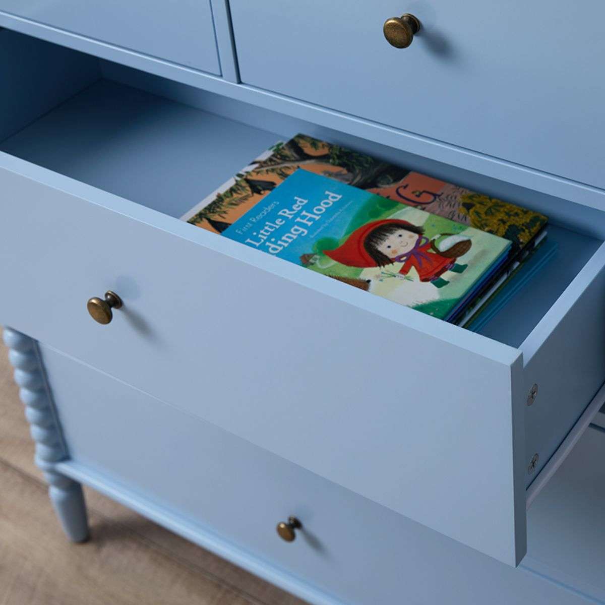Betti Bobbin Tallboy - Ice Blue