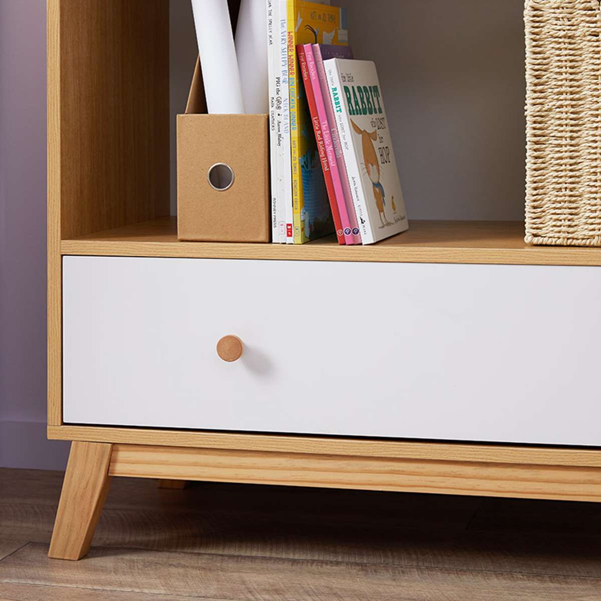 Aspen White/Natural Three Piece Bedroom Storage Set