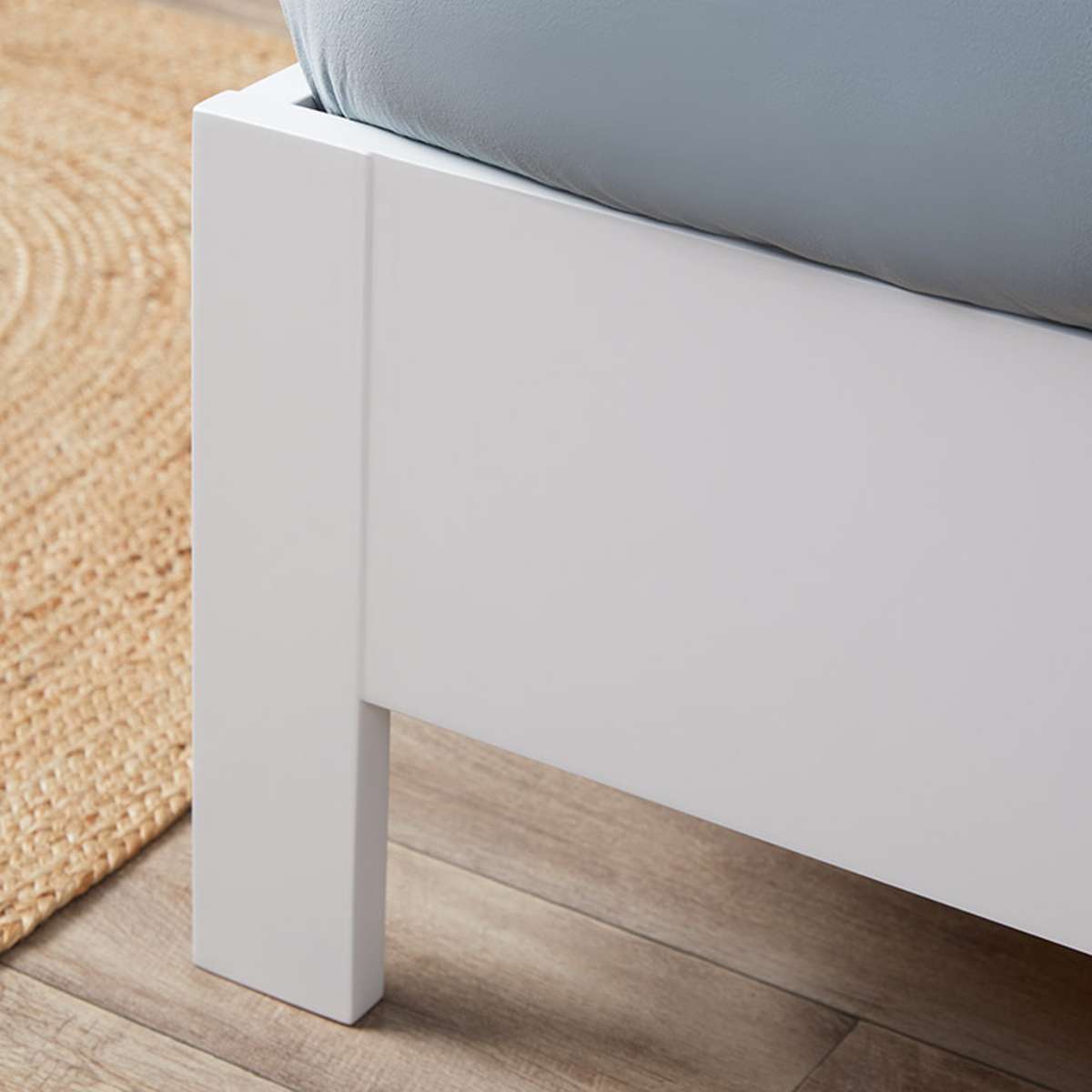 Hamptons Double Bed - White